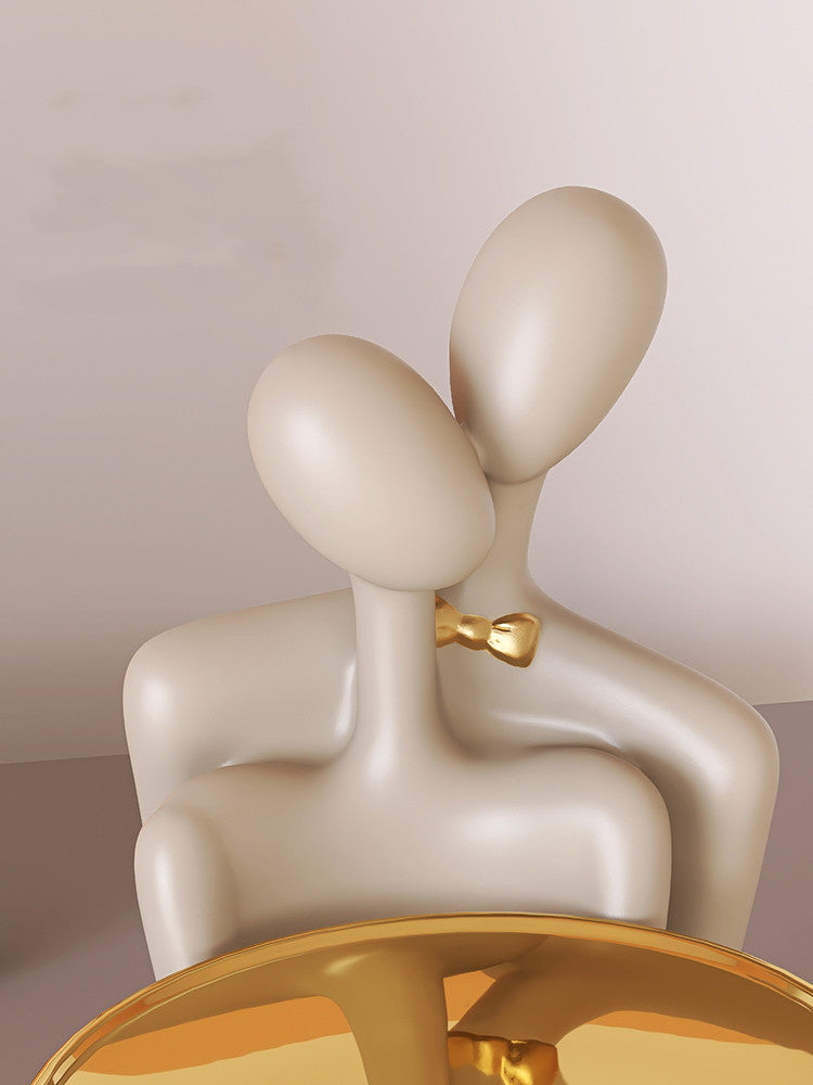 Stylish Key Storage Ornament in Entryway